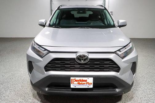 Silver Sky Metallic 2022 Toyota RAV4 XLE