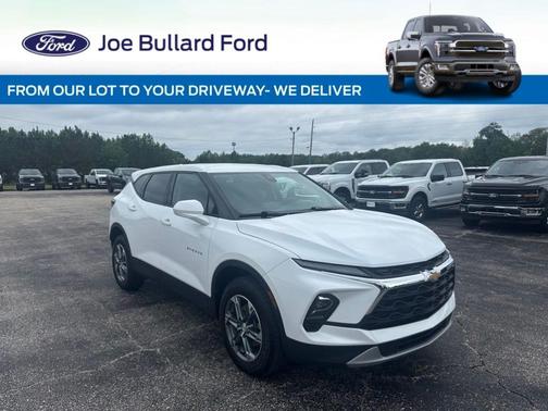 Summit White 2025 Chevrolet Blazer LT