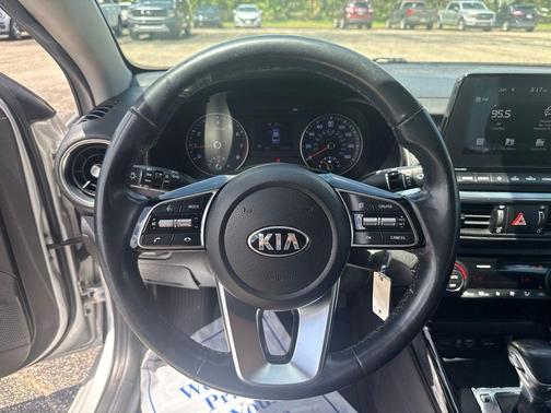 Silky Silver 2019 Kia Forte S