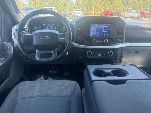 Oxford White 2022 Ford F-150 XLT