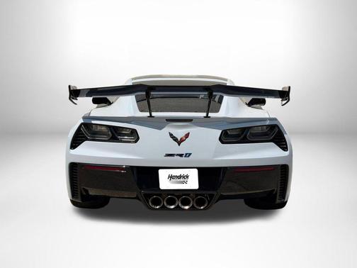 Ceramic Matrix Gray Metallic 2019 Chevrolet Corvette ZR1