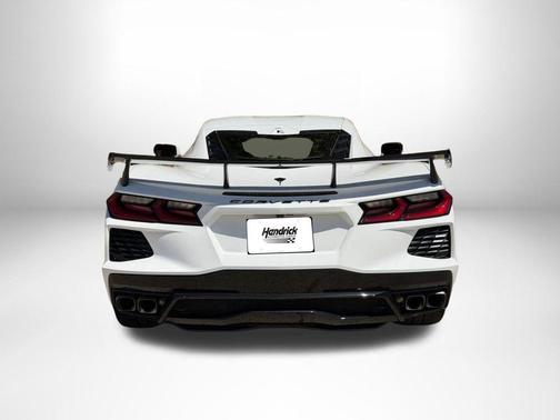 Arctic White 2022 Chevrolet Corvette Stingray w/2LT