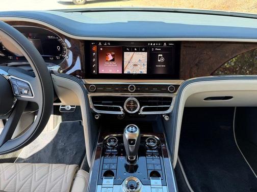 2026 Bentley Flying Spur Azure