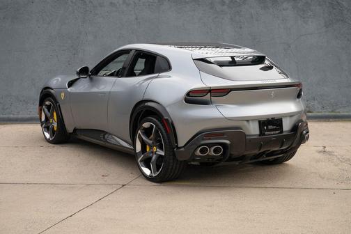 Grigio Titanio Metallic 2024 Ferrari Purosangue Base
