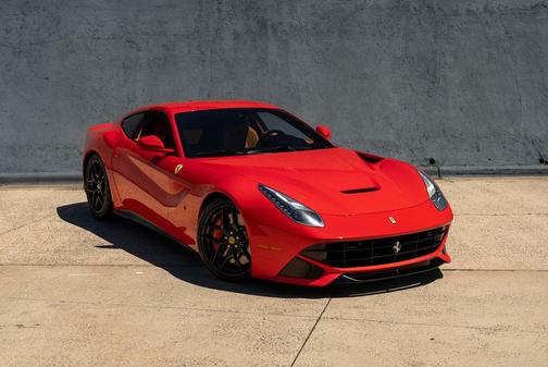Corsa Red 2016 Ferrari F12berlinetta Base