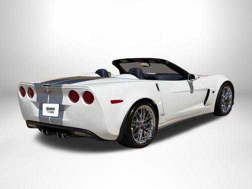 Arctic White 2013 Chevrolet Corvette 427
