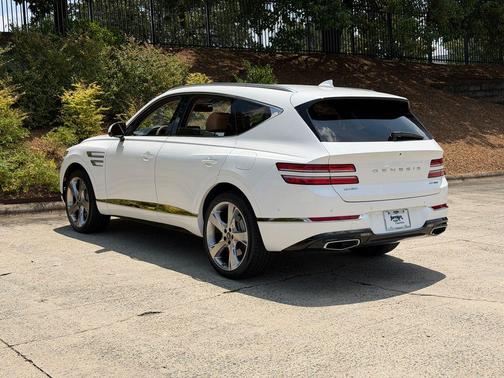 White 2024 Genesis GV80 3.5T