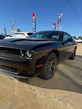 2021 Dodge Challenger SXT