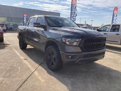 2020 RAM 1500 Big Horn Crew Cab 4x4 57' Box