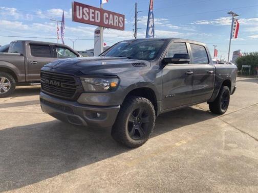 2020 RAM 1500 Big Horn Crew Cab 4x4 57' Box