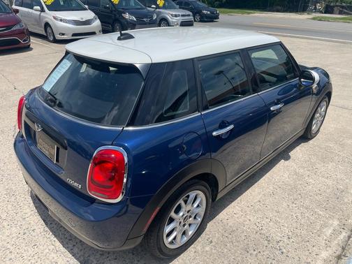 2016 MINI Hardtop Cooper