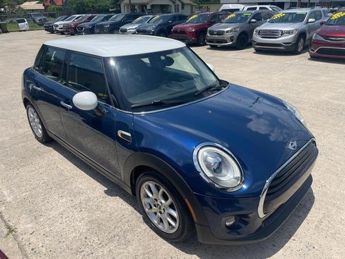 2016 MINI Hardtop Cooper