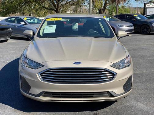 2019 Ford Fusion Hybrid SE