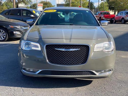 2018 Chrysler 300 Limited