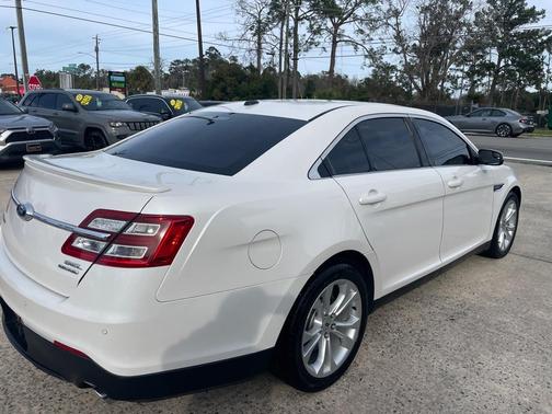 2013 Ford Taurus SEL