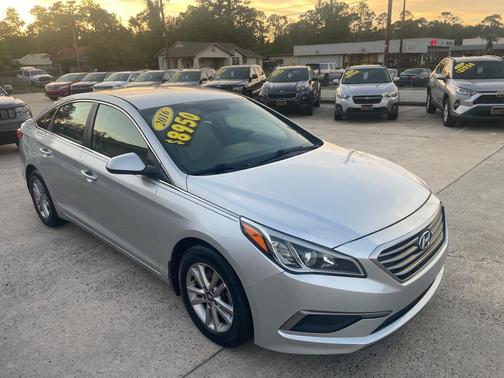2016 Hyundai SONATA SE