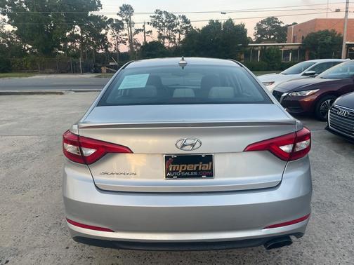 2016 Hyundai SONATA SE
