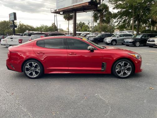 2020 Kia Stinger GT-Line