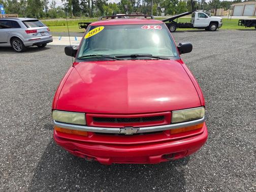 2004 Chevrolet Blazer LS