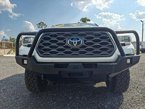 2020 Toyota Tacoma SR