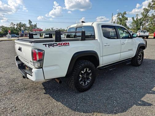 2020 Toyota Tacoma SR