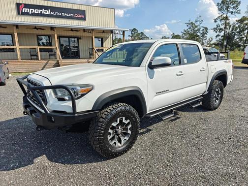 2020 Toyota Tacoma SR