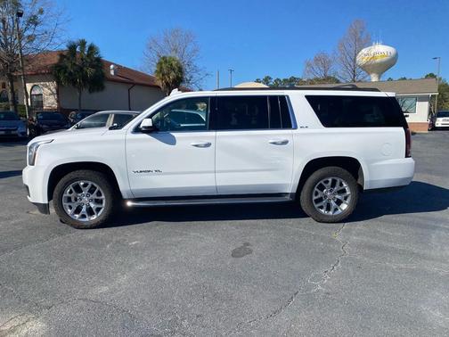 2018 GMC Yukon XL SLE