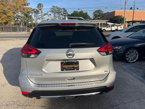 2017 Nissan Rogue SL