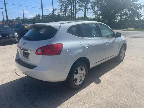 2011 Nissan Rogue S