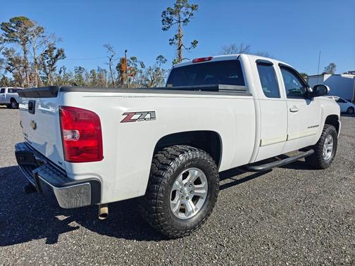 2007 Chevrolet Silverado 1500 Work Truck