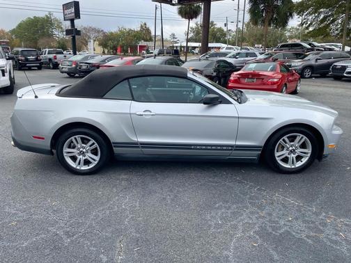 2010 Ford Mustang Premium
