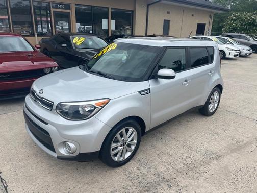 2019 Kia Soul +
