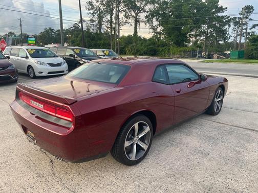 2014 Dodge Challenger SXT