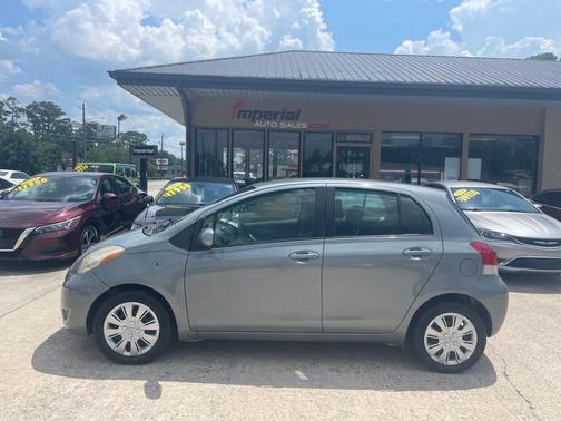2011 Toyota Yaris Base