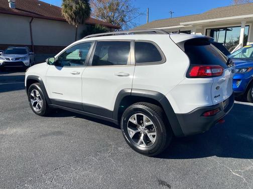 2017 Jeep Cherokee Trailhawk