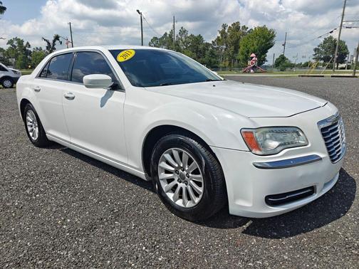 2013 Chrysler 300 Base