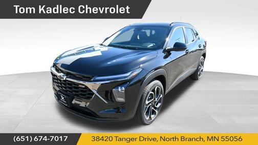 Mosaic Black Metallic 2026 Chevrolet Trax FWD 2RS