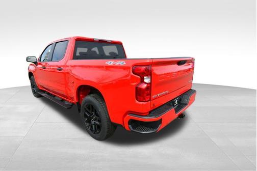 Red Hot 2022 Chevrolet Silverado 1500 Custom