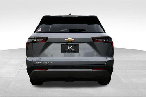 Sterling Gray Metallic 2025 Chevrolet Equinox 1LT
