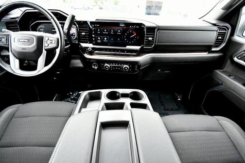 2022 GMC Sierra 1500 SLE