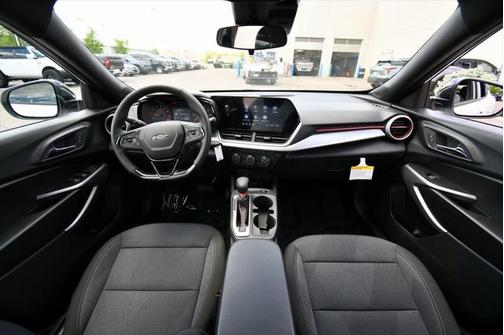 2025 Chevrolet Trax FWD 1RS