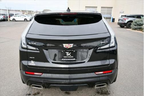 2023 Cadillac XT4 Sport