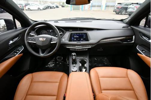 2023 Cadillac XT4 Sport