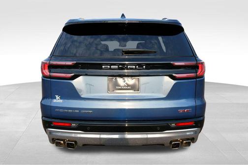 Downpour Metall 2024 GMC Acadia Denali