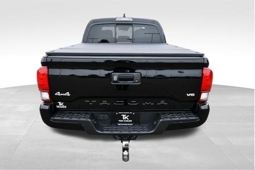 Midnight Black Metallic 2022 Toyota Tacoma SR