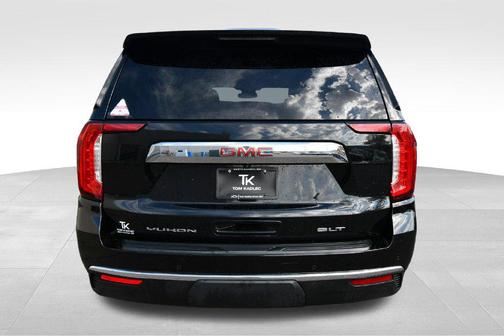 Onyx Black 2024 GMC Yukon SLT