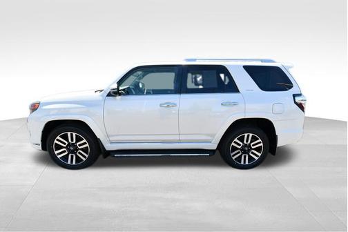 Blizzard Pearl 2020 Toyota 4Runner Limited