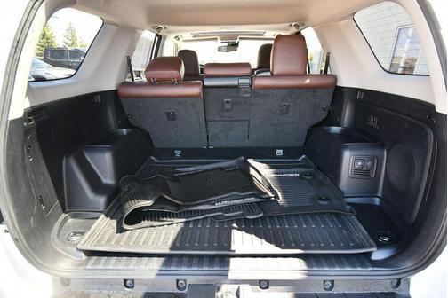 Blizzard Pearl 2020 Toyota 4Runner Limited