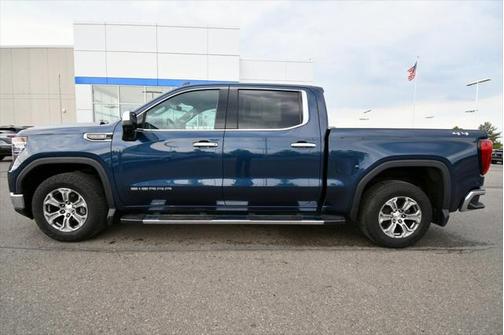 2022 GMC Sierra 1500 SLT