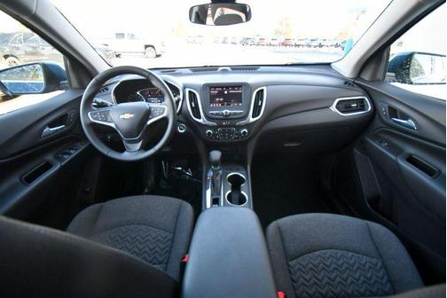 Lakeshore Blue Metallic 2024 Chevrolet Equinox 1LT